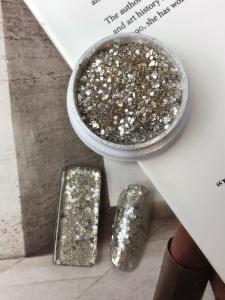 1025 IBDI Глиттер Silver Shine 05